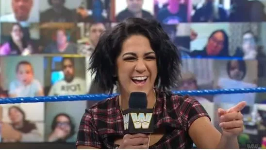 Bayley desmiente haber retado a Io Shirai