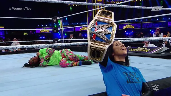 Bayley Retiene El Campeonato Femenino De SmackDown
