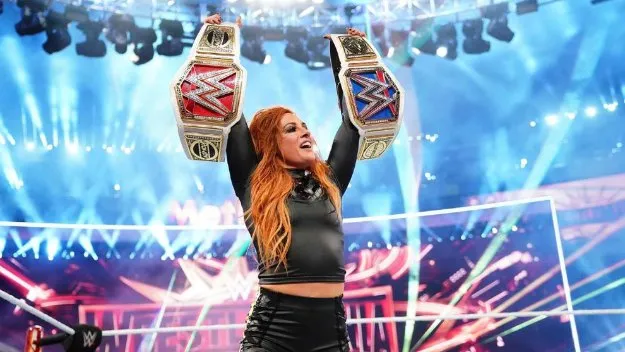 Becky Lynch aparece en un video de UFC Becky Lynch aparece en un video de UFC