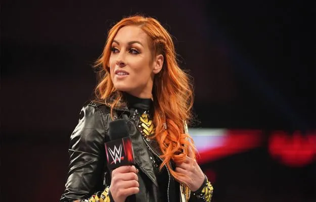 Becky Lynch habla sobre sus problemas con los creativos de WWE Becky Lynch habla sobre sus problemas con los creativos de WWE