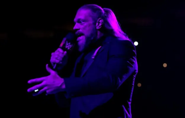 Beth Phoenix reacciona al cambio de actitud de Edge en WWE Beth Phoenix reacciona al cambio de actitud de Edge en WWE