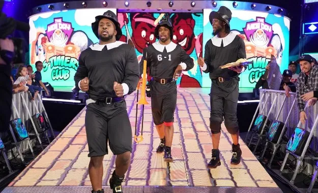 Big E anuncia que New Day tiene nuevos movimientos en su moveset Big E anuncia que New Day tiene nuevos movimientos en su moveset