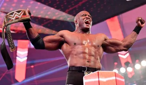 Bobby Lashley calienta el combate contra The Miz