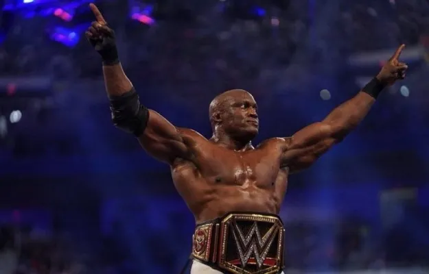 Bobby Lashley quiere estar al mismo nivel de Roman Reigns