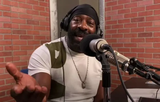 Booker T habla acerca de lo que debería cerrar WrestleMania Noche Uno Booker T habla acerca de lo que debería cerrar WrestleMania Noche Uno