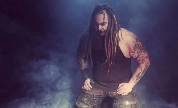 Bray Wyatt vuelve a publicar mensajes crípticos