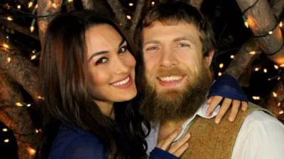Daniel Bryan Brie Bella hijos