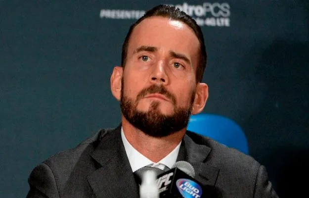 CM Punk reacciona al segmento del arresto de Jeff Hardy en SmackDown CM Punk reacciona al segmento del arresto de Jeff Hardy en SmackDown