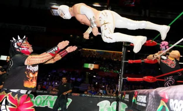 CMLL martes 22 de mayo