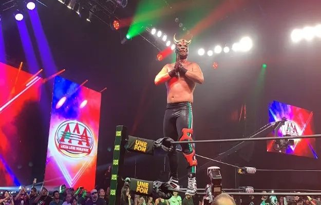 Cain Velasquez Triple A Cain Velasquez Triple A