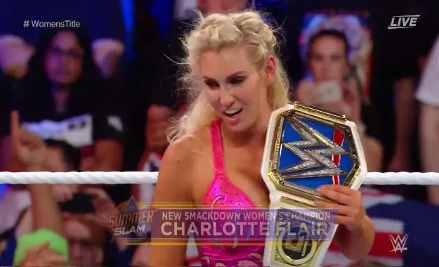 Charlotte Flair es la nueva campeona de SmackDown Live en SummerSlam