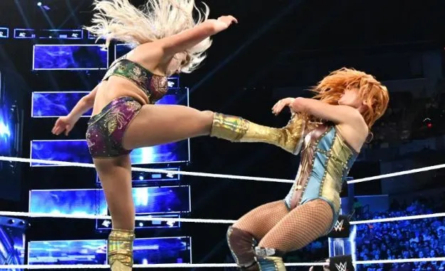 Charlotte Flair y Becky Lynch Charlotte Flair Y Becky Lynch