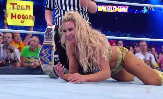 Charlotte termina con la racha de Asuka en Wrestlemania 34 Charlotte termina con la racha de Asuka en Wrestlemania 34
