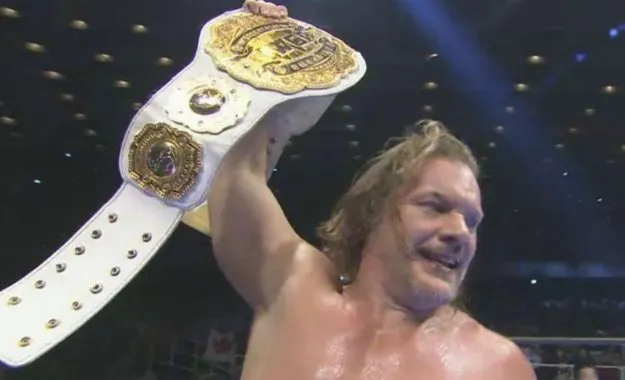 Chris Jericho cree que NJPW está cerca del nivel de WWE Chris Jericho cree que NJPW está cerca del nivel de WWE