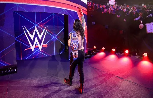 Clipboard (7) Roman Reigns WWE