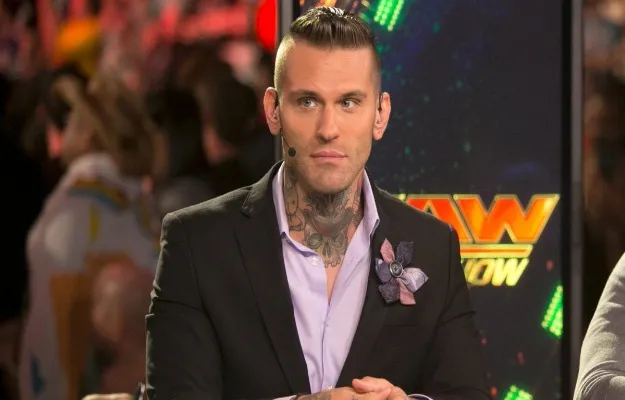 Corey Graves quiere subir al ring en un evento importante de WWE Corey Graves quiere subir al ring en un evento importante de WWE