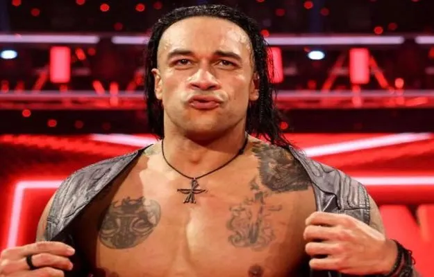 Damian Priest Motivo de la ausencia de Damian Priest en Raw
