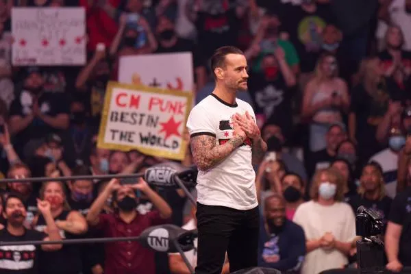Detalles sobre el contrato de CM Punk en AEW Detalles sobre el contrato de CM Punk en AEW