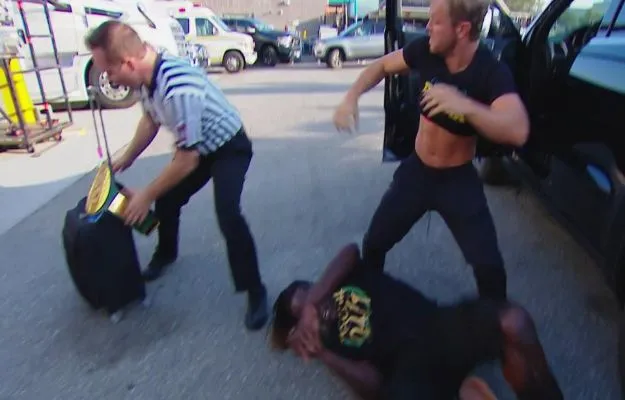 Drake Maverick nuevo campeón WWE 247 en SmackDown Live Drake Maverick nuevo campeón WWE 247 en SmackDown Live