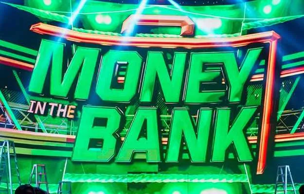 Drew McIntyre Drew McIntyre reacciona a la celebración de Money in the Bank en Europa