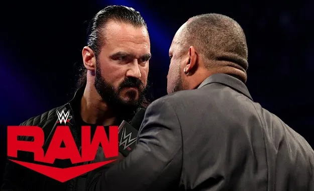 Drew McIntyre ataca a MVP en WWE RAW Drew McIntyre ataca a MVP en WWE RAW