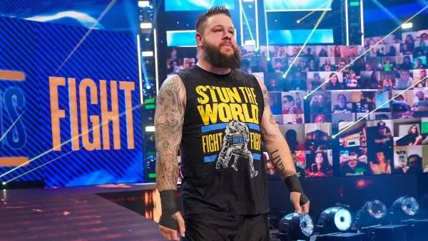 El contrato de Kevin Owens con WWE acaba en Enero y podría ir a AEW