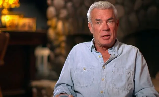 Eric Bischoff se muestra abierto a un posible regreso a WWE