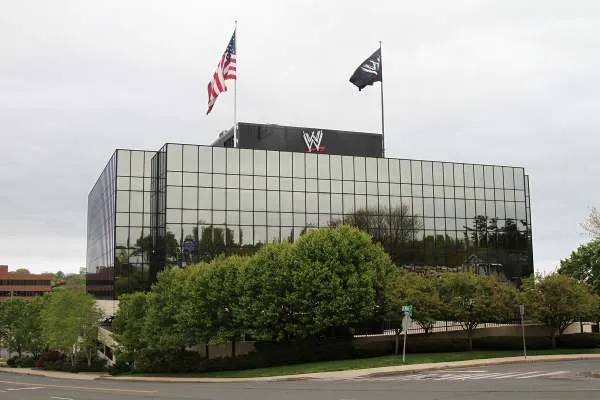 Ex luchador de WWE denuncia prácticas asquerosas y criminales por parte de la empresa Ex luchador de WWE denuncia prácticas asquerosas y criminales por parte de la empresa