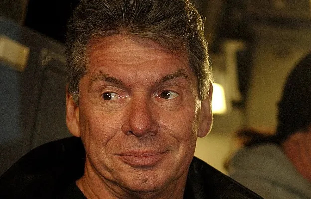 Ex superestrella de WWE cuenta cómo Vince McMahon le ayudó a mejorar en el micrófono Ex superestrella de WWE cuenta cómo Vince McMahon le ayudó a mejorar en el micrófono