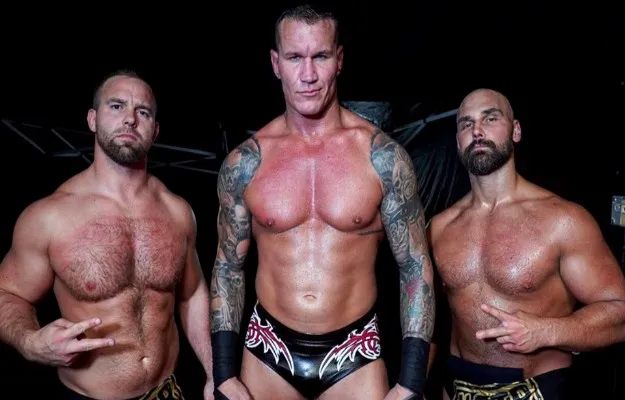 FTR agradece mucho el apoyo de Randy Orton FTR agradece mucho el apoyo de Randy Orton