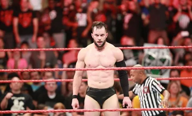 Finn Balor Chile