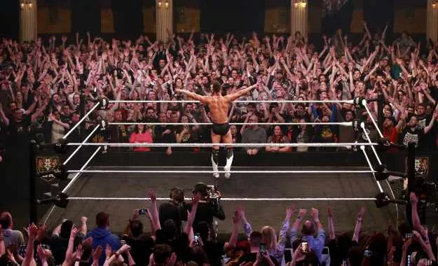 Finn Balor aparece en NXT UK Takeover y derrota a Jordan Devlin Finn Balor aparece en NXT UK Takeover y derrota a Jordan Devlin