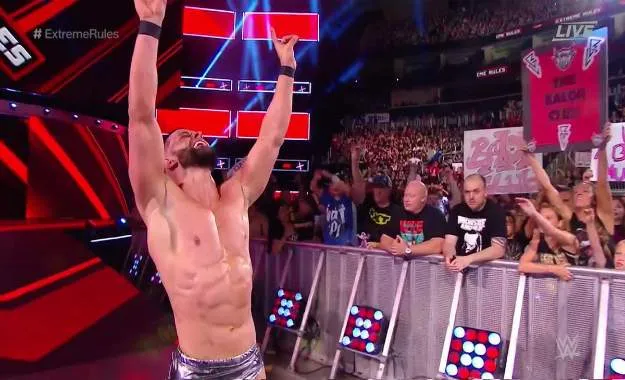 Finn Balor derrotó a Baron Corbin en Extreme Rules