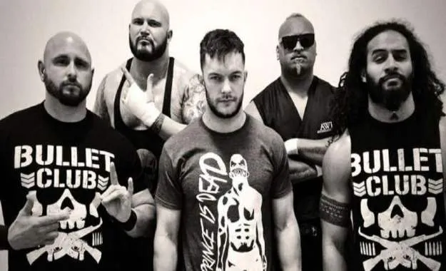 Finn Balor insinúa una reunión del Bullet Club Finn Balor insinúa una reunión del Bullet Club
