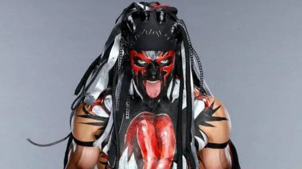 Finn Balor regresará pronto como Demon Balor
