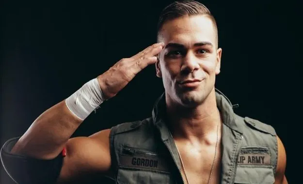 Flip Gordon comenta sobre las críticas de su estilo en el ring