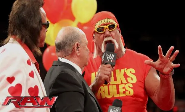 Gene Okerlund habla sobre el regreso de Hulk Hogan