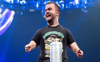 Hornswoggle en WWE Hornswoggle habló sobre Mascarita Dorada