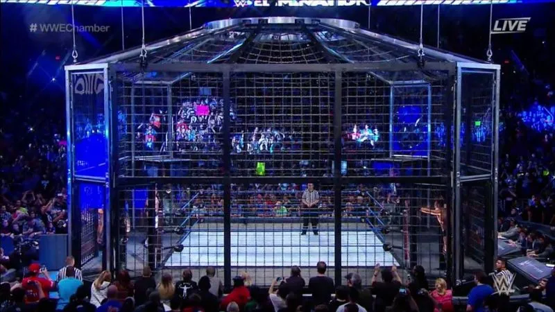 Hoy conoceremos a 3 miembros de la Elimination Chamber 2018