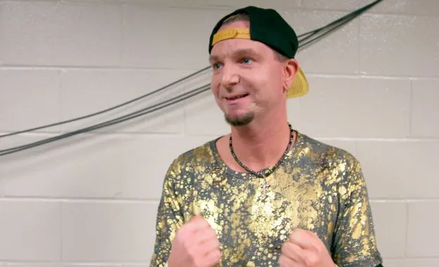 James Ellsworth comenta sobre la locura de aparecer en Bound for Glory y Smackdown 1000 en la misma semana