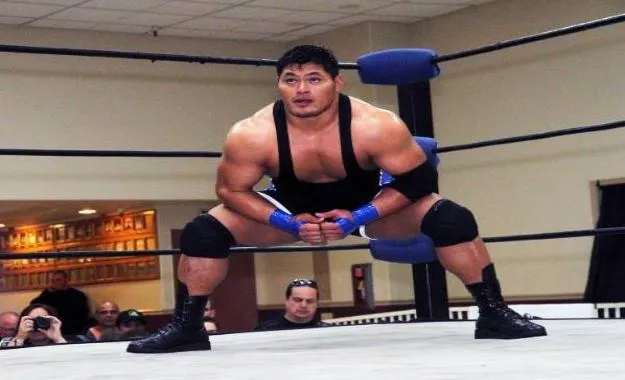 Jeff Cobb revela cuando acaba su contrato con Lucha Underground y si iría a WWE