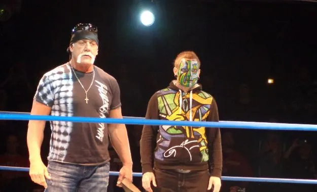 Jeff Hardy vs Hulk Hogan Jeff Hardy vs Hulk Hogan