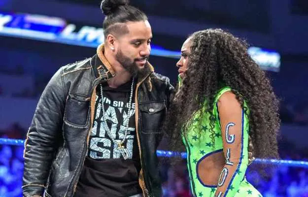 Jimmy Uso y Naomi Jimmy Uso y Naomi