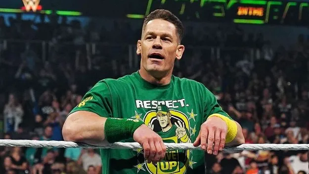John Cena podría quedarse más tiempo en WWE John Cena podría quedarse más tiempo en WWE