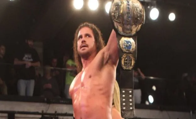 Johnny Impact habla del cambio de Impact Wrestling a Pursuit