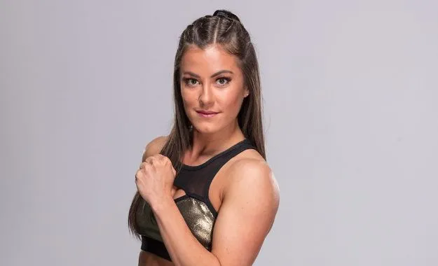 Kacy Catanzaro en NXT Katana Chance