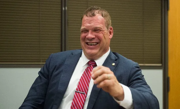 Kane opina sobre el nuevo personaje de Bray Wyatt Kane opina sobre el nuevo personaje de Bray Wyatt