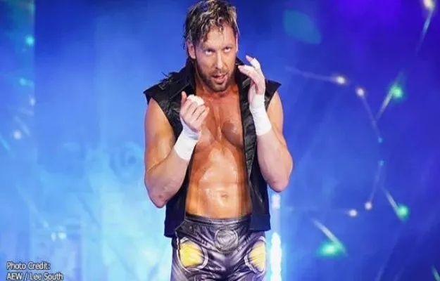 Kenny Omega habla sobre el videojuego de AEW