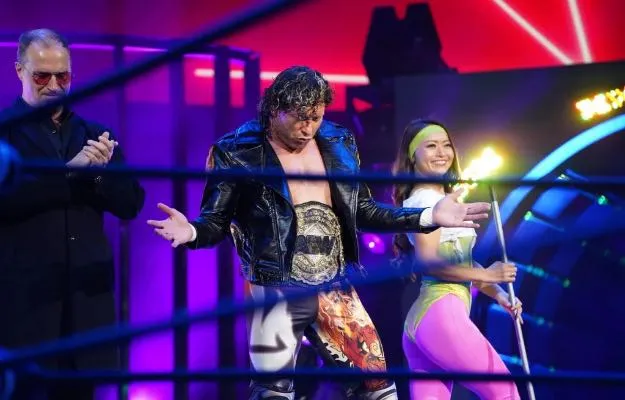 Kenny Omega Kenny Omega lejos de regresar al ring