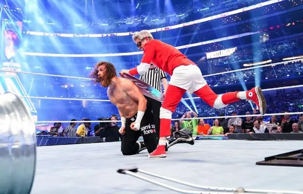 Kevin Owens revela uno de sus momentos favoritos de WrestleMania 38 Kevin Owens revela uno de sus momentos favoritos de WrestleMania 38